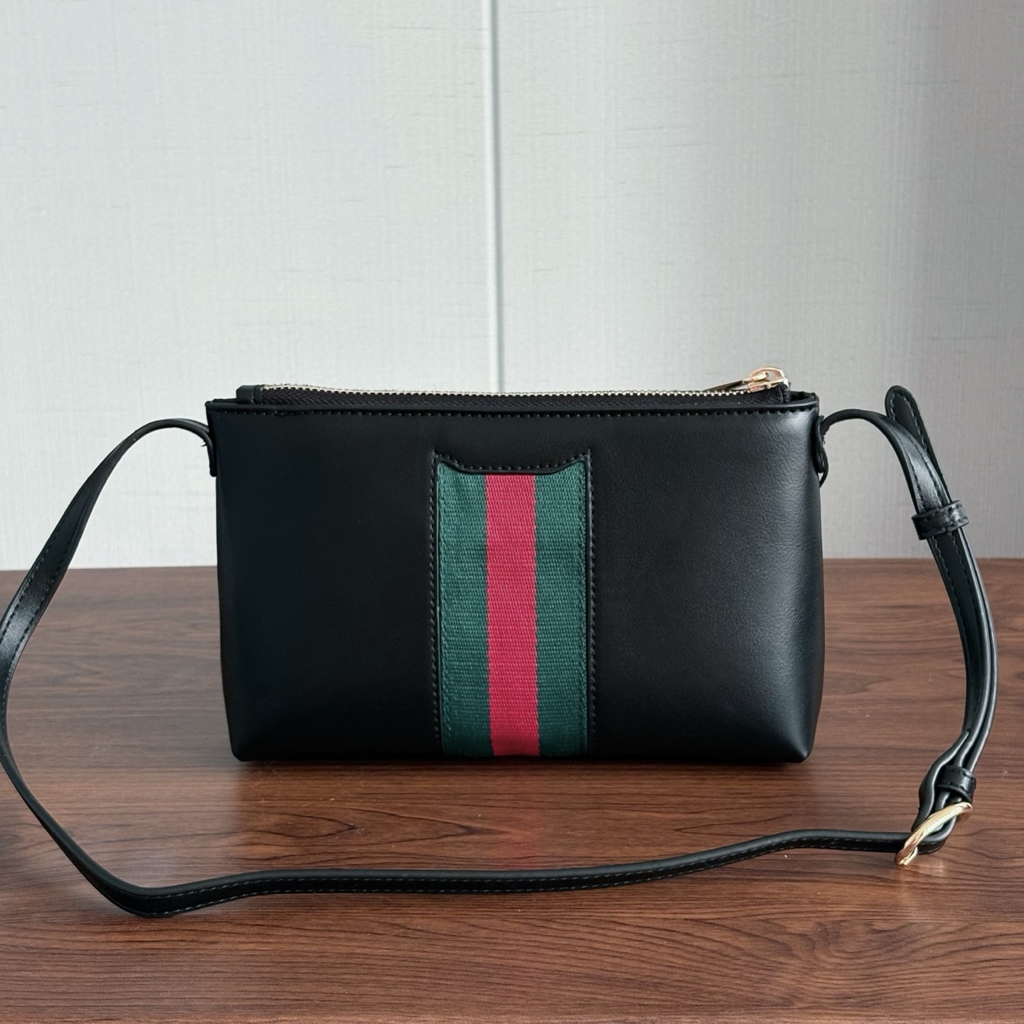 Cheap Gucci AAA quality Crossbody Mini Bags in 210591, $65 USD- [IB210591] - Replica Gucci AAA quality Crossbody Mini Bags