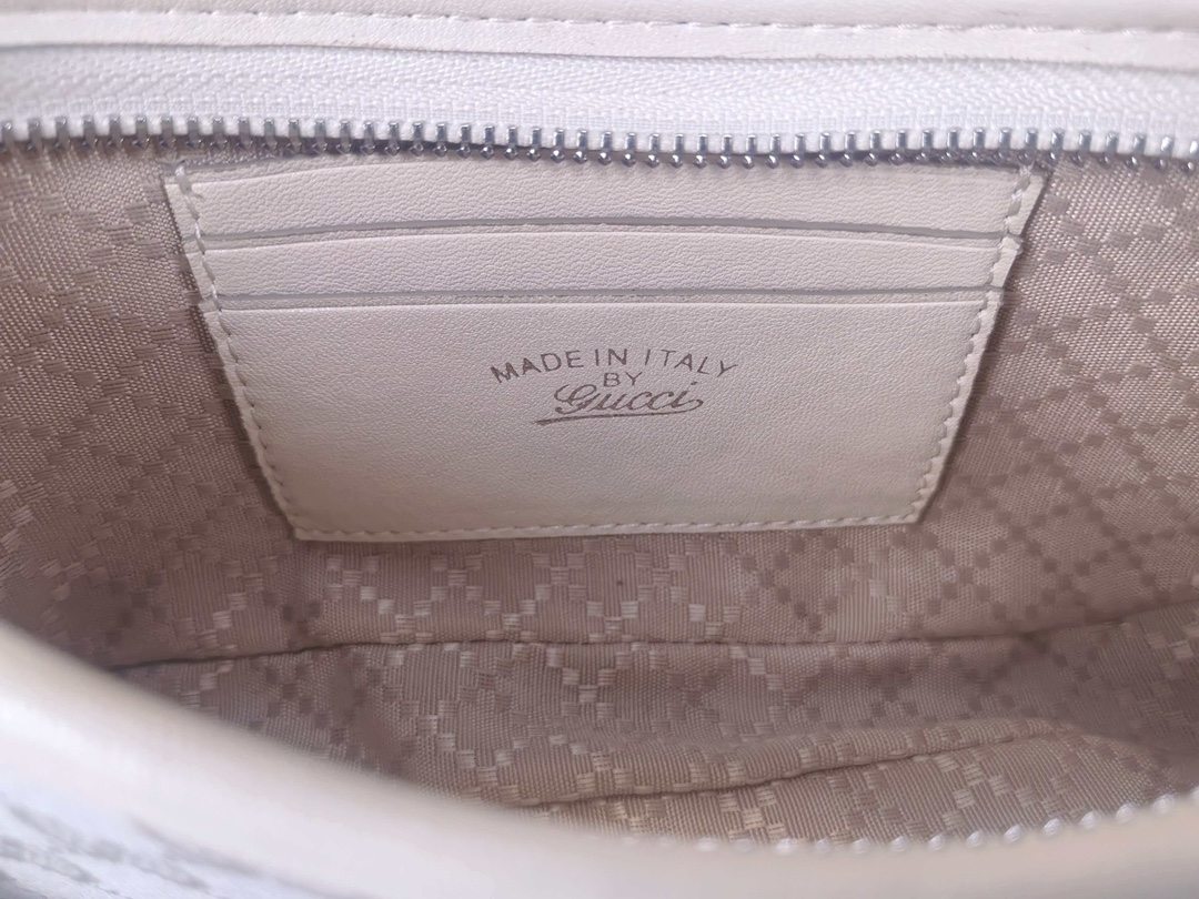 Cheap Gucci AAA Quality Handbags in 210613, $110 USD- [IB210613] - Replica Gucci AAA Quality Handbags
