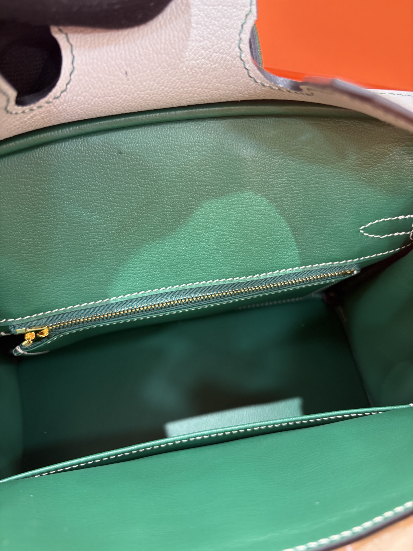 Cheap Hermes  AAA Quality Handbags in 210648, $135 USD- [IB210648] - Replica Hermes  AAA Quality Handbags