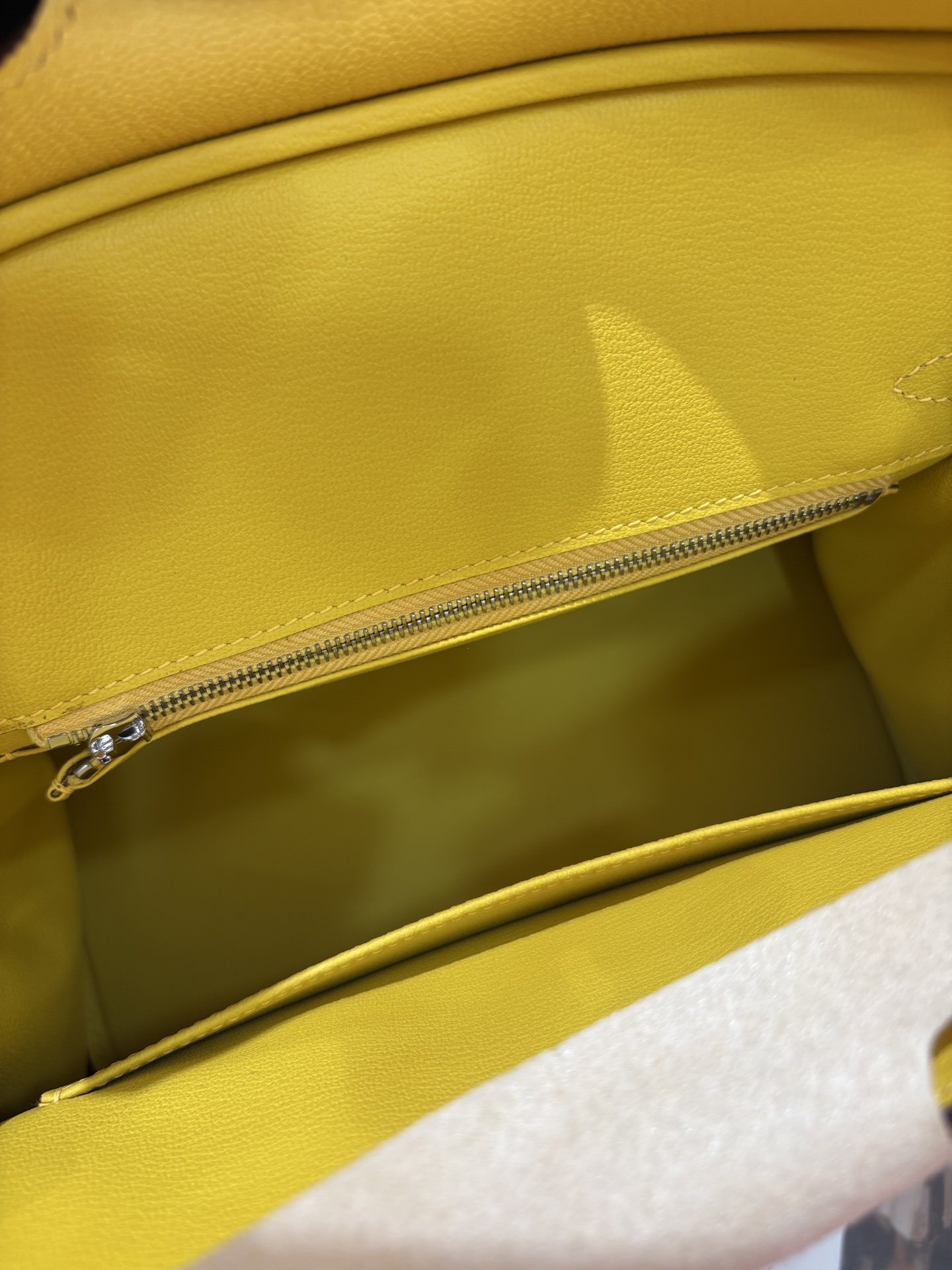 Cheap Hermes  AAA Quality Handbags in 210652, $135 USD- [IB210652] - Replica Hermes  AAA Quality Handbags