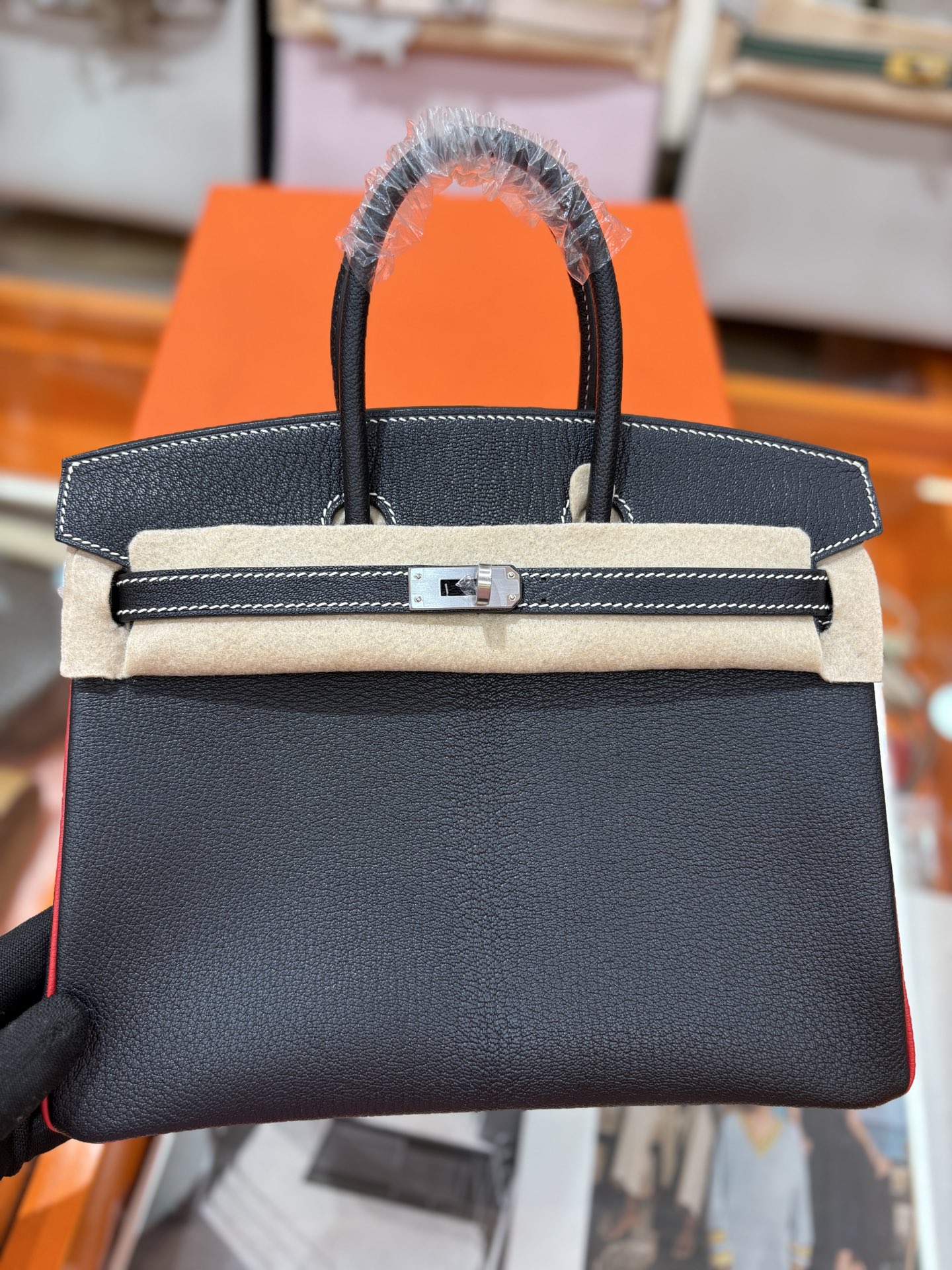Cheap Hermes  AAA Quality Handbags in 210660, $135 USD- [IB210660] - Replica Hermes  AAA Quality Handbags