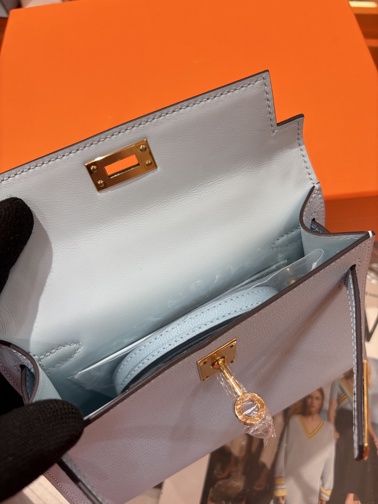Cheap Hermes  AAA Quality Handbags in 210674, $135 USD- [IB210674] - Replica Hermes  AAA Quality Handbags