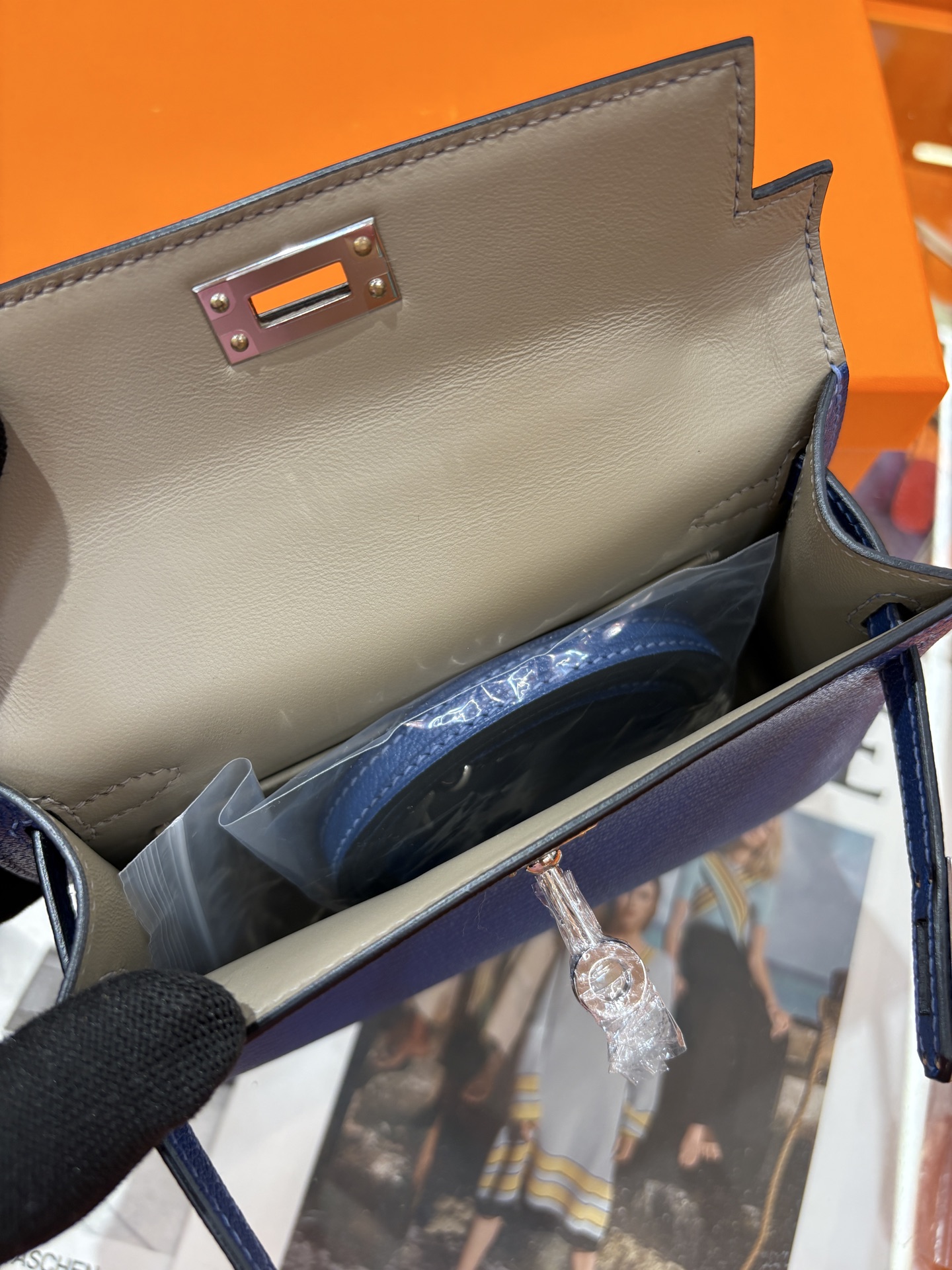 Cheap Hermes  AAA Quality Handbags in 210679, $135 USD- [IB210679] - Replica Hermes  AAA Quality Handbags