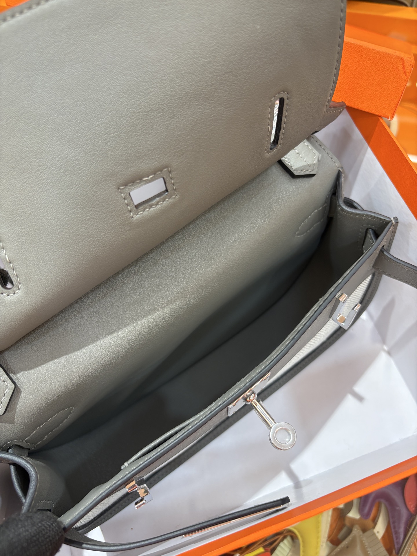 Cheap Hermes  AAA Quality Handbags in 210697, $135 USD- [IB210697] - Replica Hermes  AAA Quality Handbags