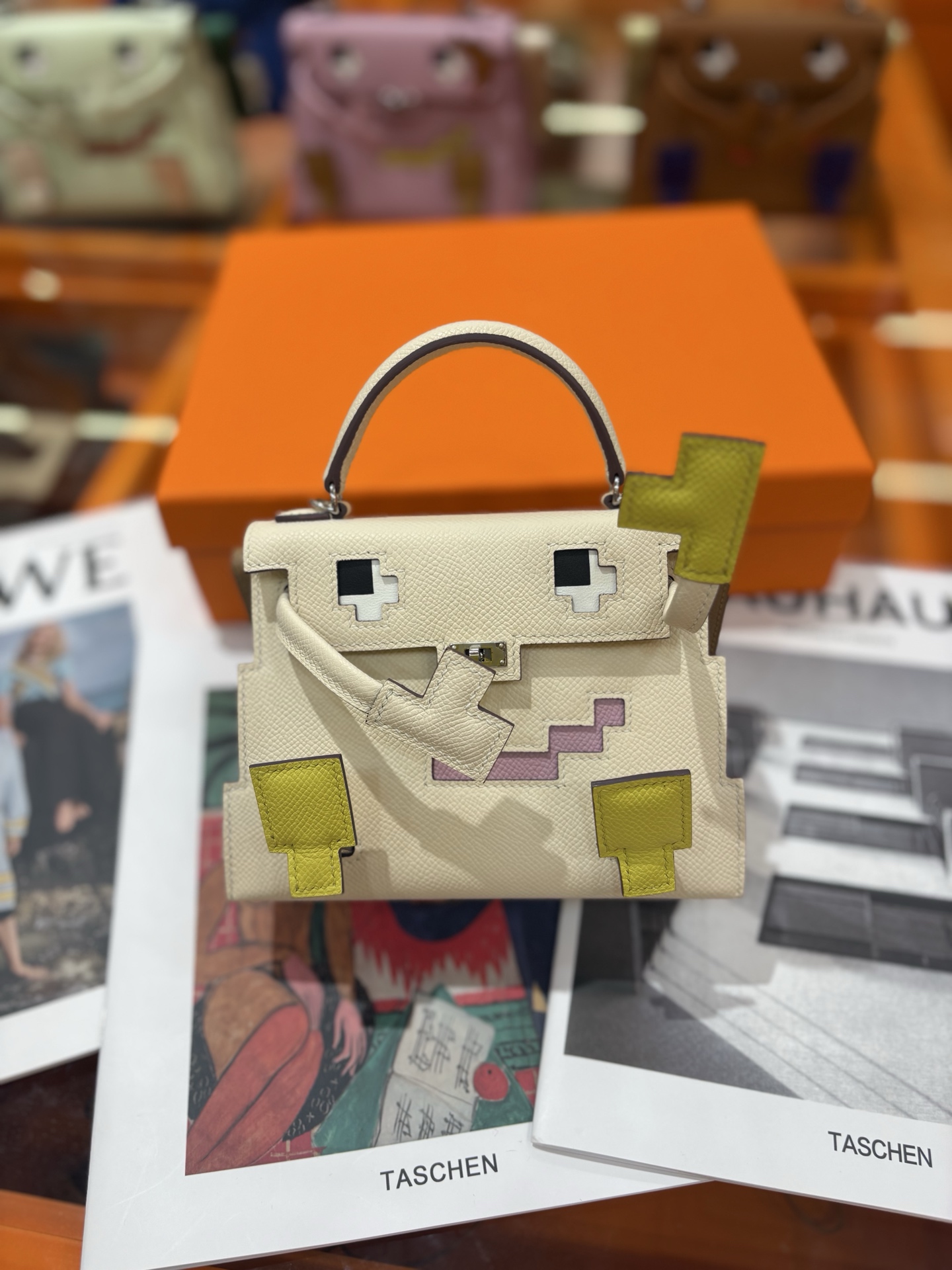 Cheap Hermes  AAA Quality Handbags in 210700, $135 USD- [IB210700] - Replica Hermes  AAA Quality Handbags