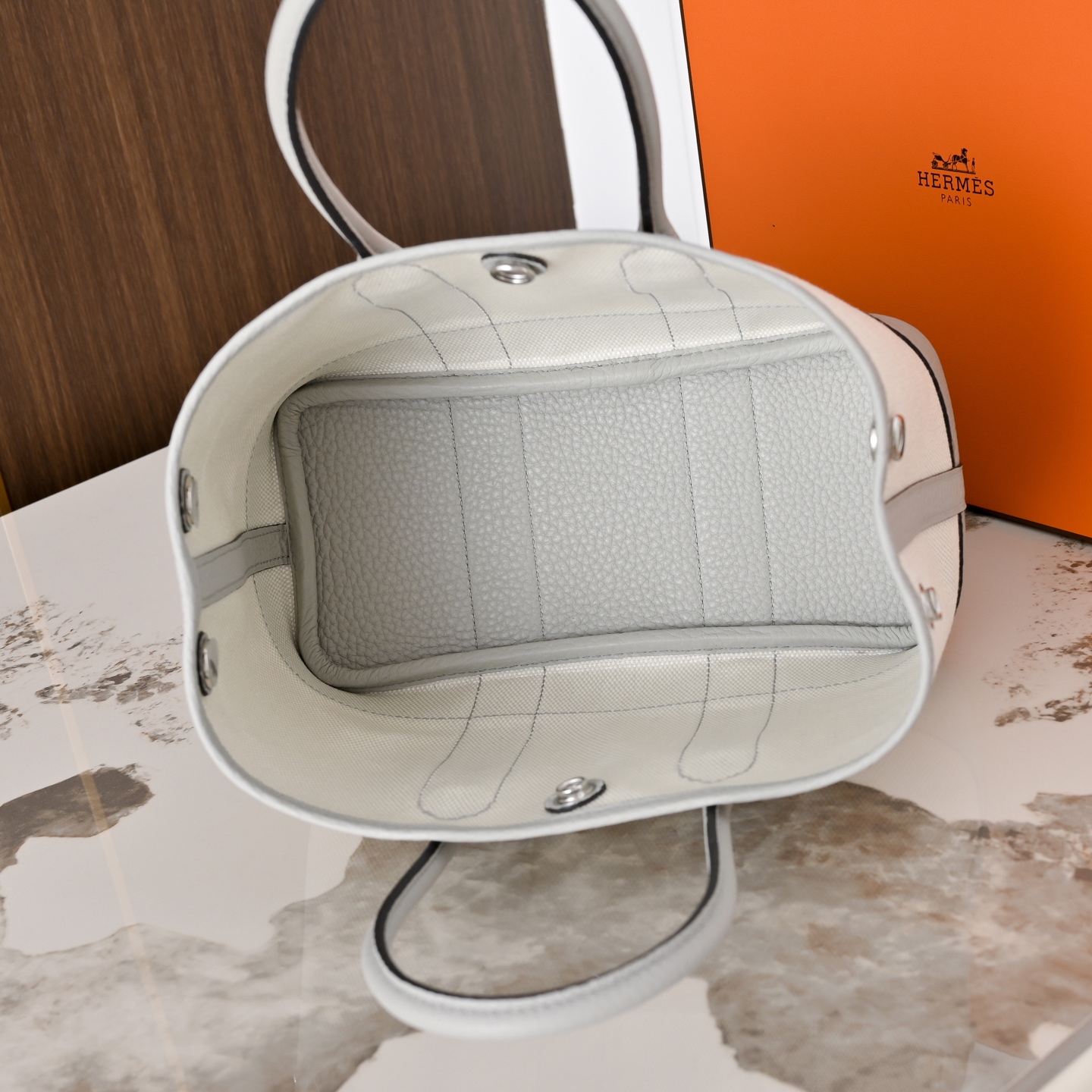 Cheap Hermes  AAA Quality Handbags in 210725, $125 USD- [IB210725] - Replica Hermes  AAA Quality Handbags