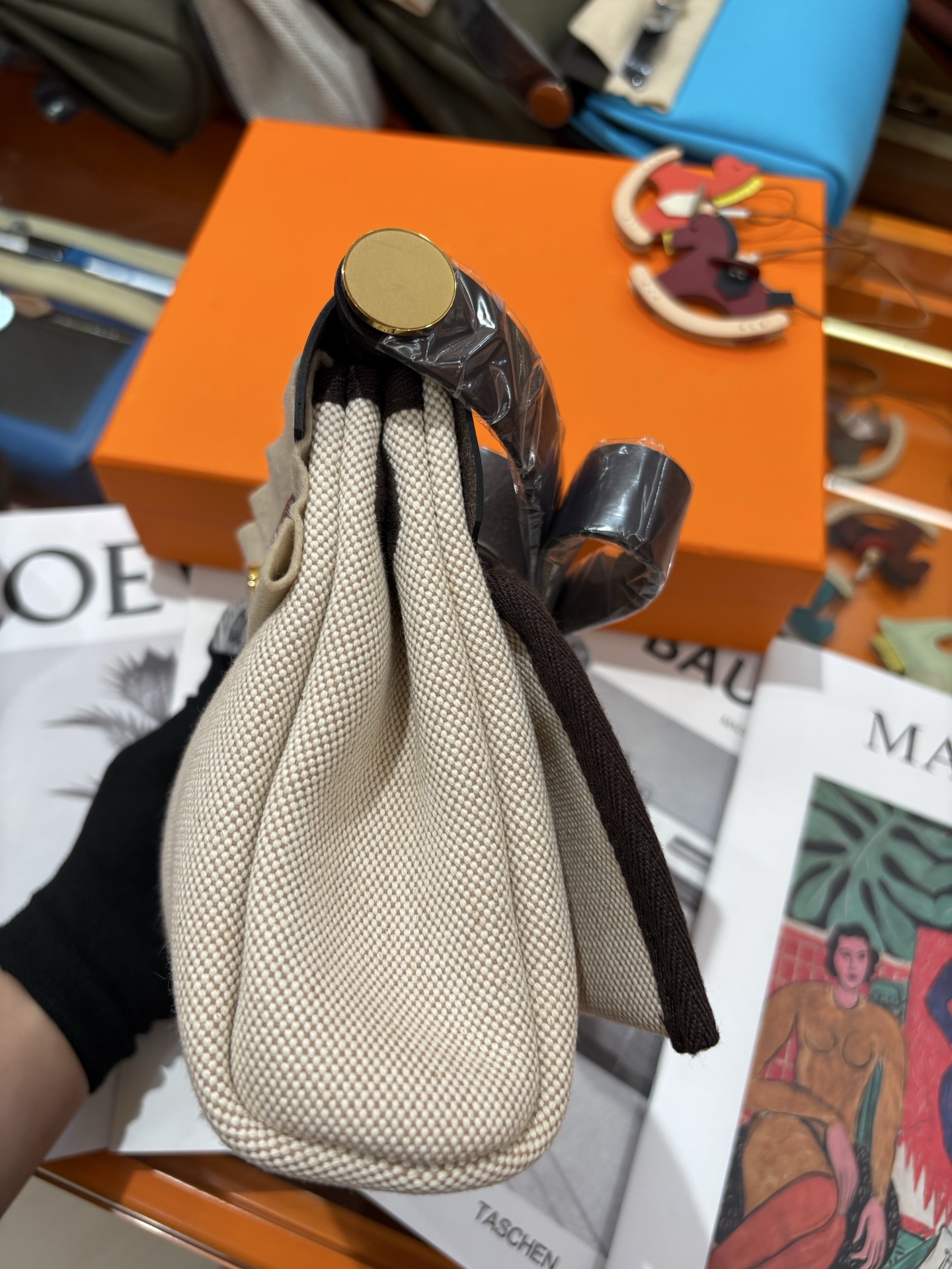 Cheap Hermes  AAA Quality Handbags in 210762, $125 USD- [IB210762] - Replica Hermes  AAA Quality Handbags
