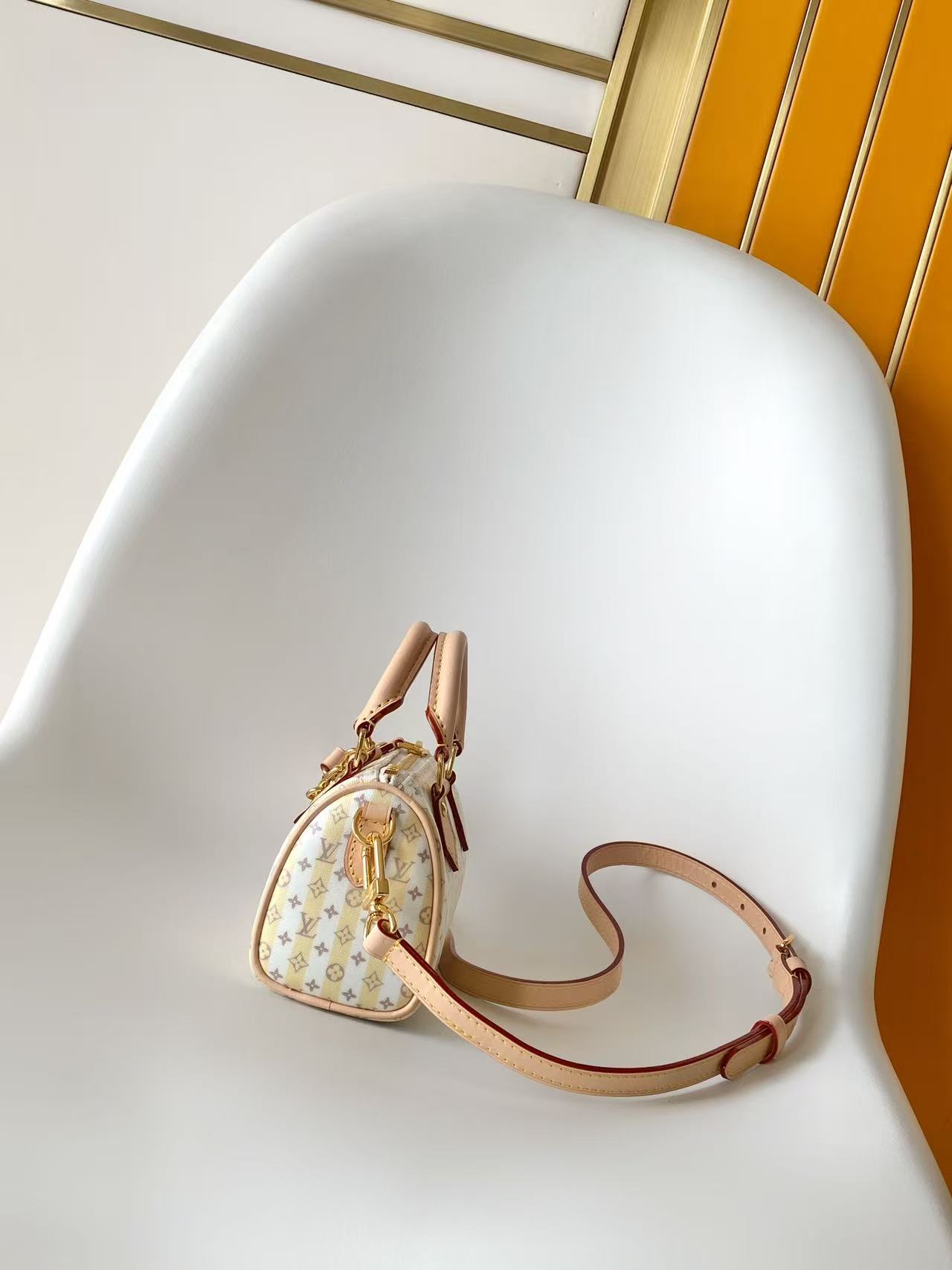 Cheap Louis Vuitton AAA Quality Handbags in 210799, $75 USD- [IB210799] - Replica Louis Vuitton AAA Quality Handbags