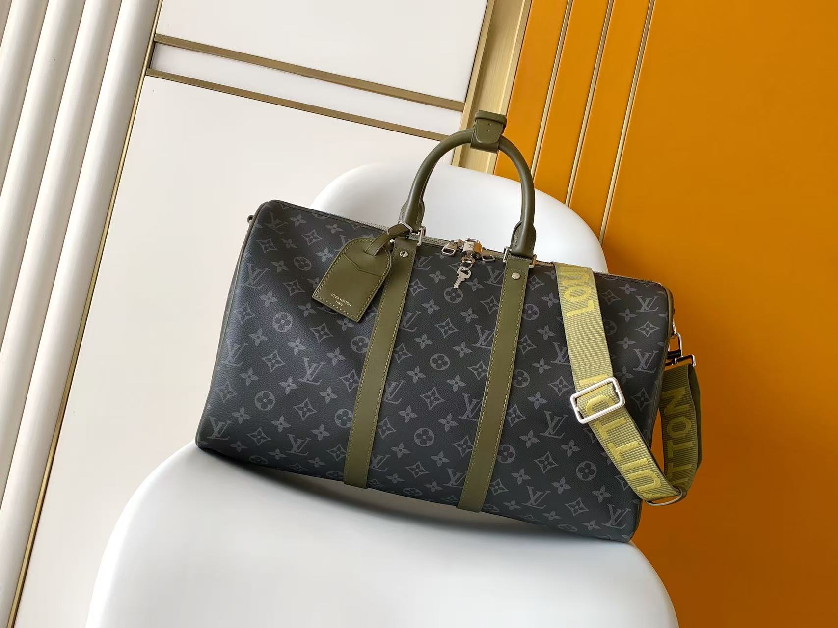 Cheap Louis Vuitton AAA Quality Handbags in 210807, $95 USD- [IB210807] - Replica Louis Vuitton AAA Quality Handbags