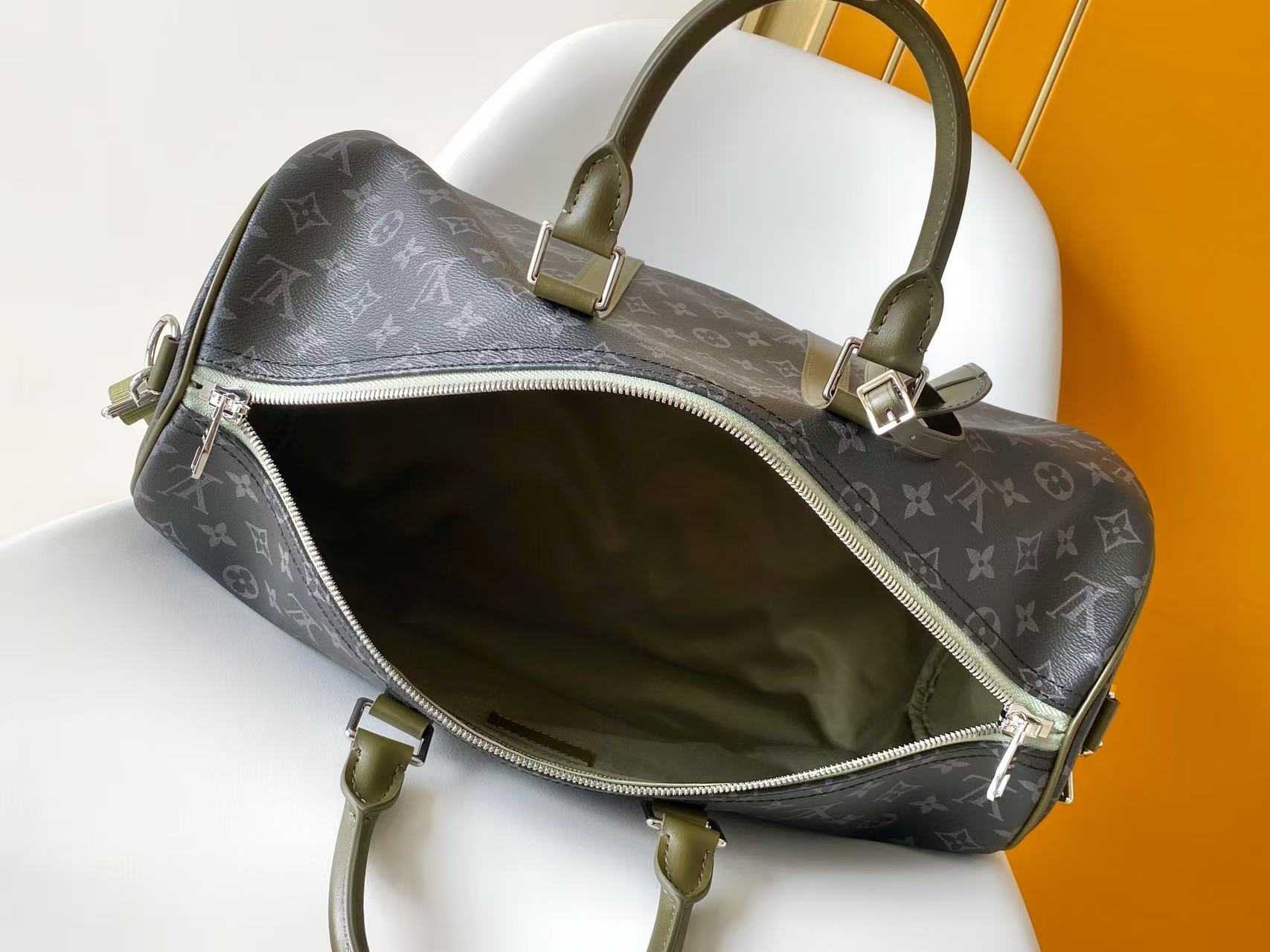 Cheap Louis Vuitton AAA Quality Handbags in 210807, $95 USD- [IB210807] - Replica Louis Vuitton AAA Quality Handbags