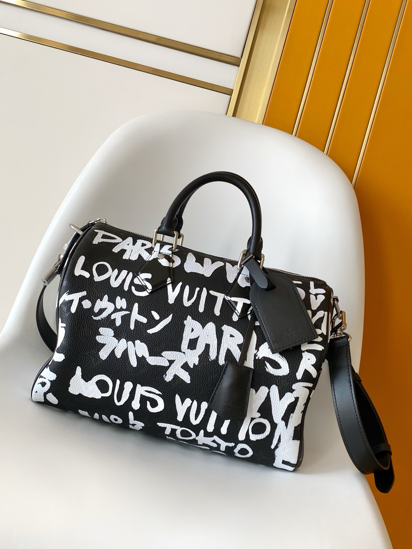 Cheap Louis Vuitton AAA Quality Handbags in 210811, $135 USD- [IB210811] - Replica Louis Vuitton AAA Quality Handbags