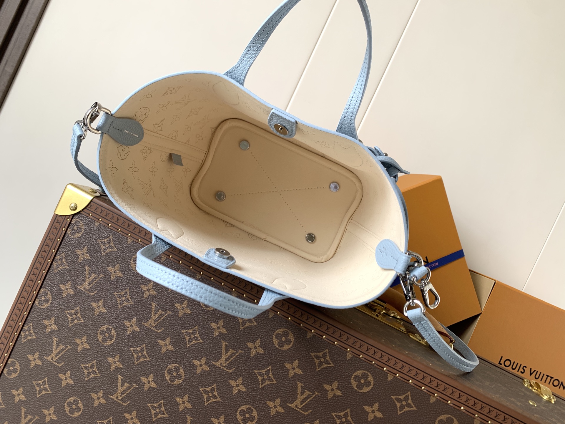 Cheap Louis Vuitton AAA Quality Handbags in 210812, $95 USD- [IB210812] - Replica Louis Vuitton AAA Quality Handbags