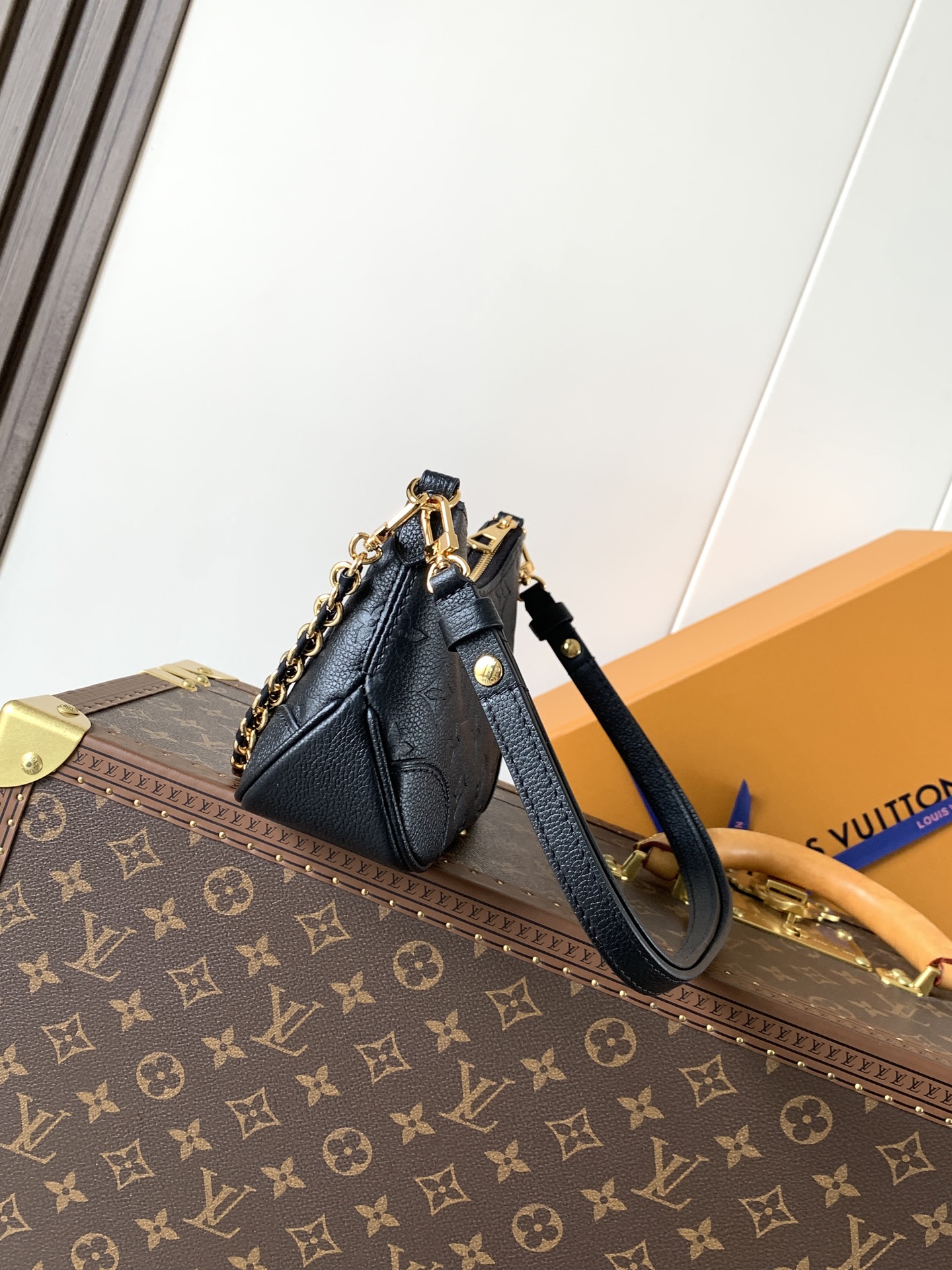 Cheap Louis Vuitton AAA Quality Handbags in 210813, $75 USD- [IB210813] - Replica Louis Vuitton AAA Quality Handbags