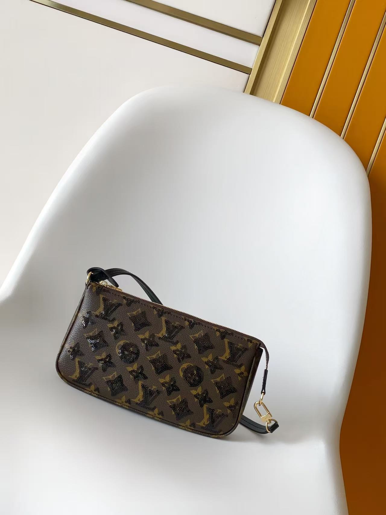Cheap Louis Vuitton AAA Quality Handbags in 210821, $65 USD- [IB210821] - Replica Louis Vuitton AAA Quality Handbags