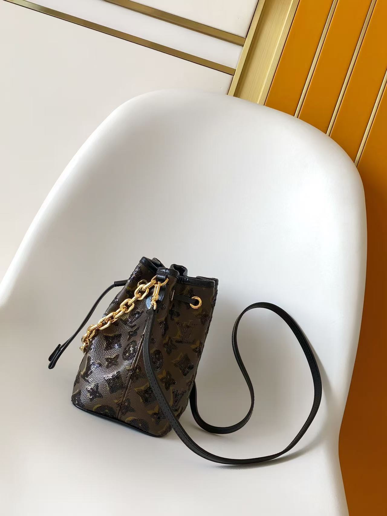 Cheap Louis Vuitton AAA Quality Handbags in 210822, $85 USD- [IB210822] - Replica Louis Vuitton AAA Quality Handbags