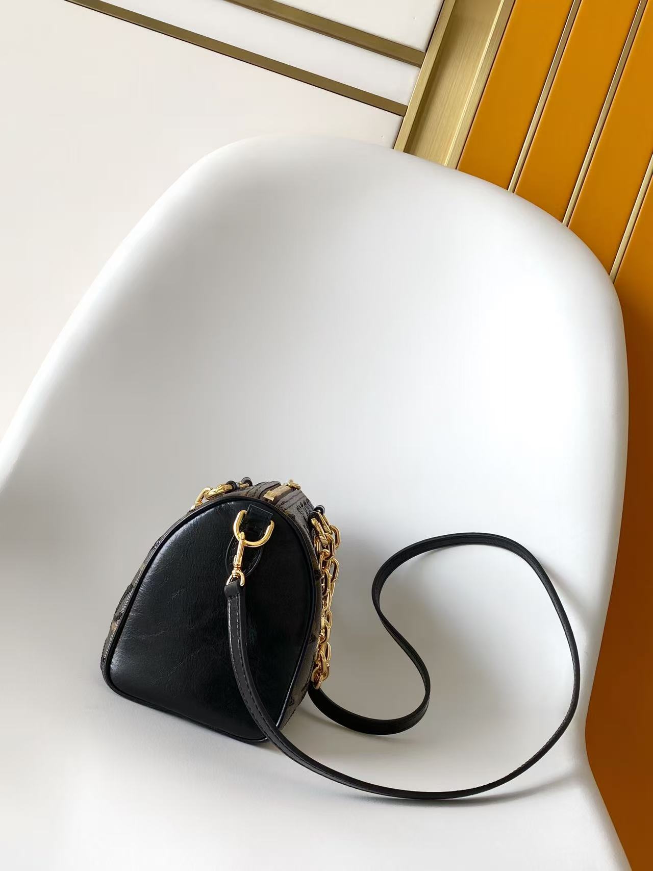 Cheap Louis Vuitton AAA Quality Handbags in 210823, $85 USD- [IB210823] - Replica Louis Vuitton AAA Quality Handbags