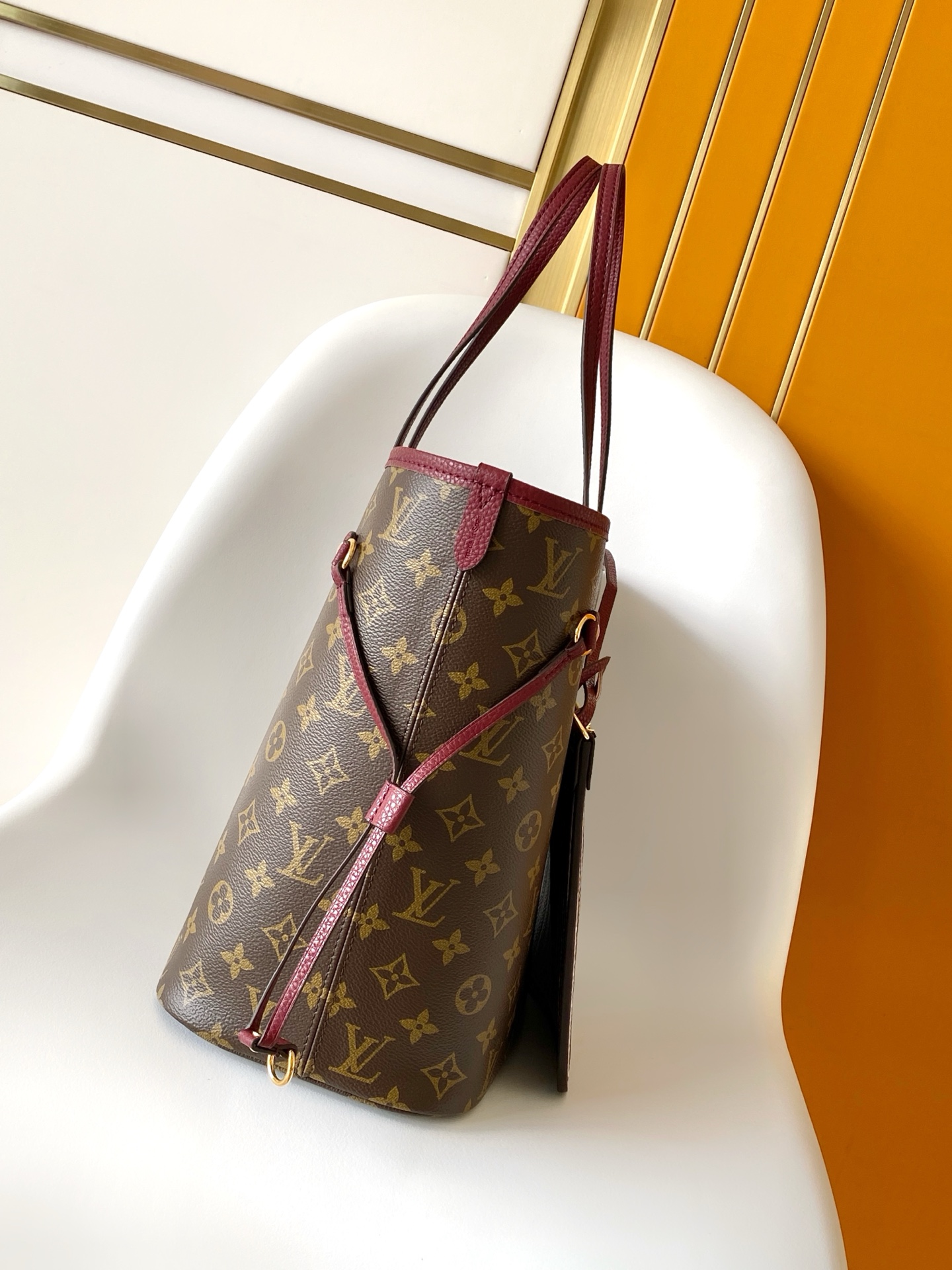Cheap Louis Vuitton AAA Quality Handbags in 210826, $85 USD- [IB210826] - Replica Louis Vuitton AAA Quality Handbags