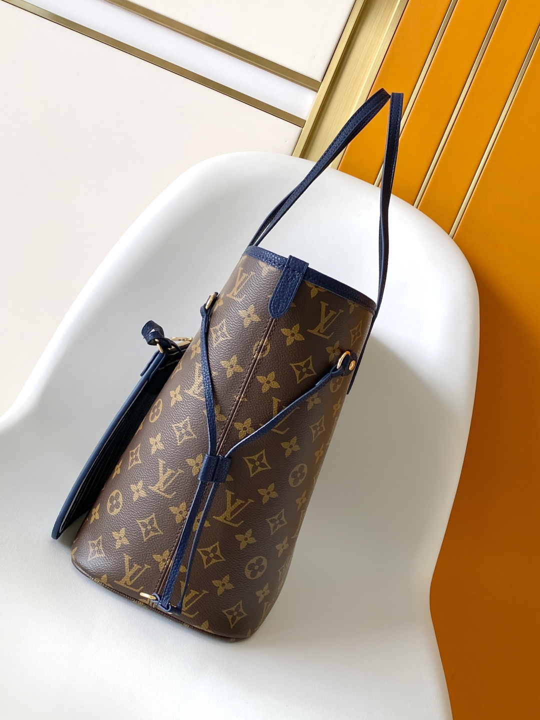 Cheap Louis Vuitton AAA Quality Handbags in 210830, $85 USD- [IB210830] - Replica Louis Vuitton AAA Quality Handbags