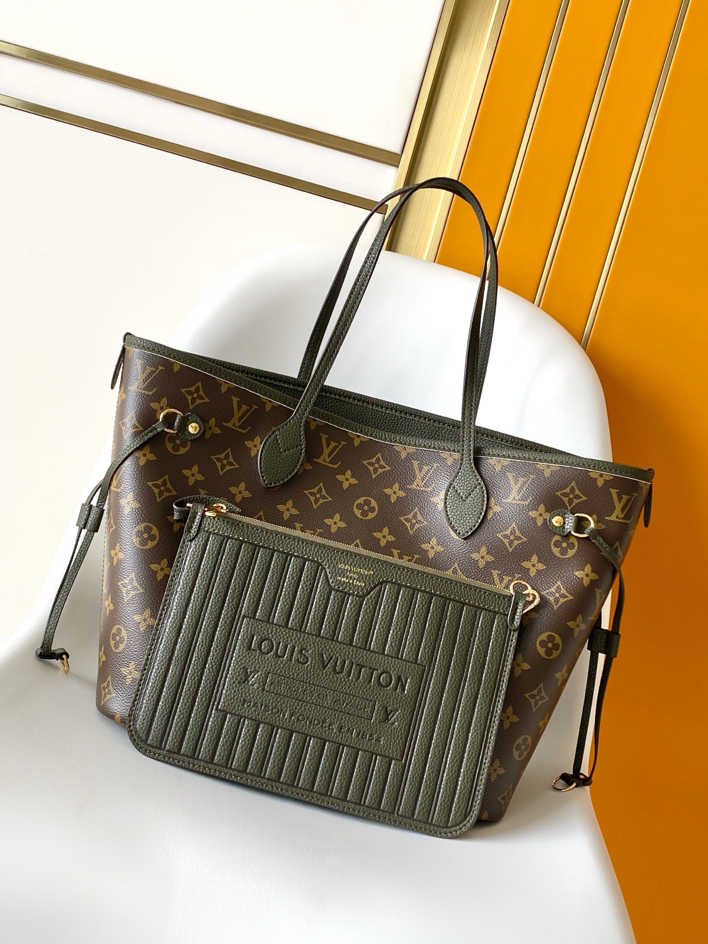 Cheap Louis Vuitton AAA Quality Handbags in 210831, $85 USD- [IB210831] - Replica Louis Vuitton AAA Quality Handbags