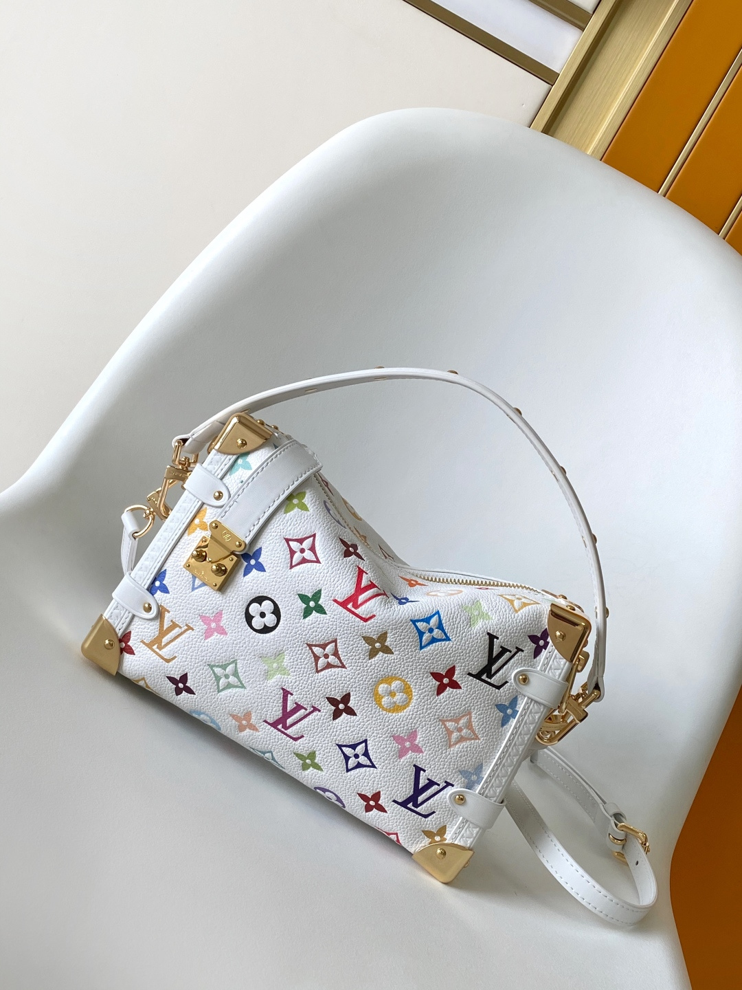Cheap Louis Vuitton AAA Quality Handbags in 210836, $105 USD- [IB210836] - Replica Louis Vuitton AAA Quality Handbags