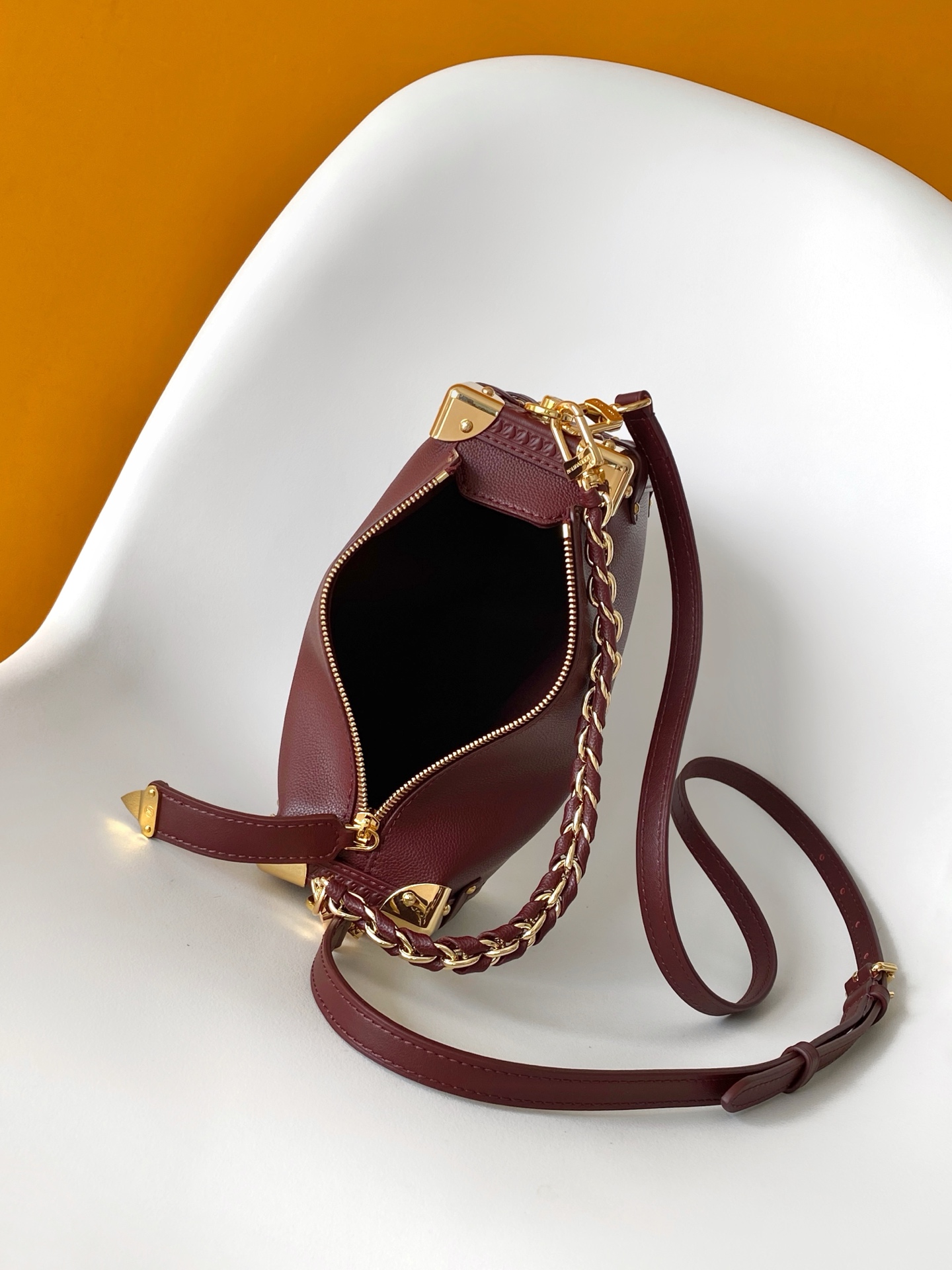 Cheap Louis Vuitton AAA Quality Handbags in 210842, $95 USD- [IB210842] - Replica Louis Vuitton AAA Quality Handbags