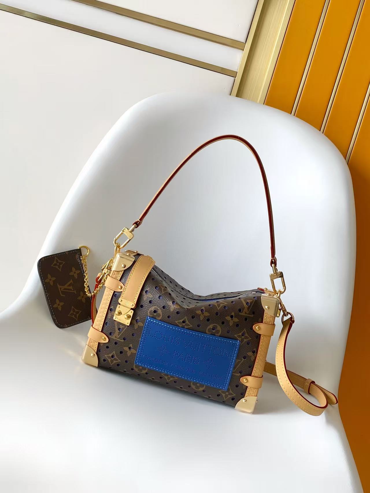 Cheap Louis Vuitton AAA Quality Handbags in 210844, $95 USD- [IB210844] - Replica Louis Vuitton AAA Quality Handbags
