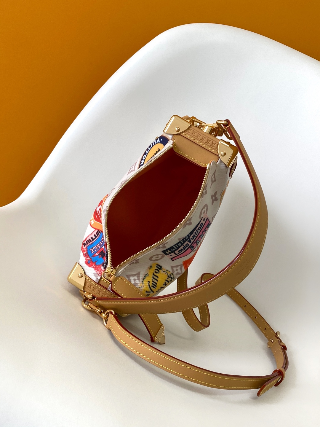 Cheap Louis Vuitton AAA Quality Handbags in 210845, $95 USD- [IB210845] - Replica Louis Vuitton AAA Quality Handbags