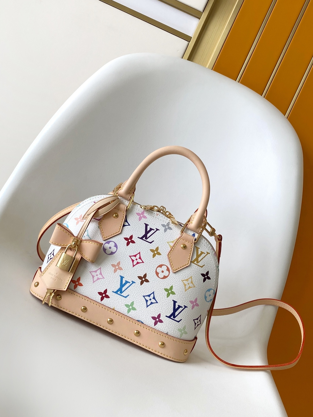 Cheap Louis Vuitton AAA Quality Handbags in 210848, $90 USD- [IB210848] - Replica Louis Vuitton AAA Quality Handbags