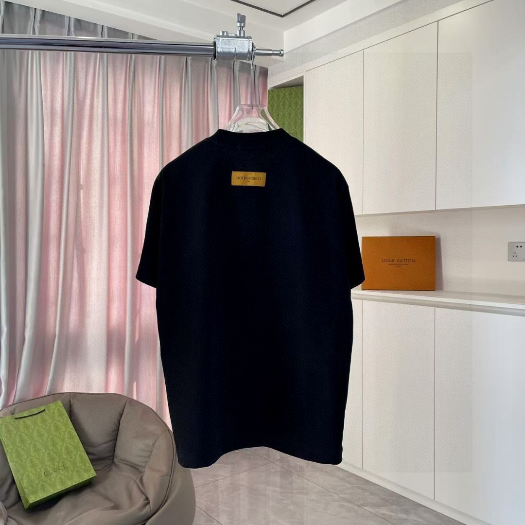 Cheap Louis Vuitton T-Shirts for Men in 210931, $30 USD- [IB210931] - Replica Louis Vuitton T-Shirts for Men