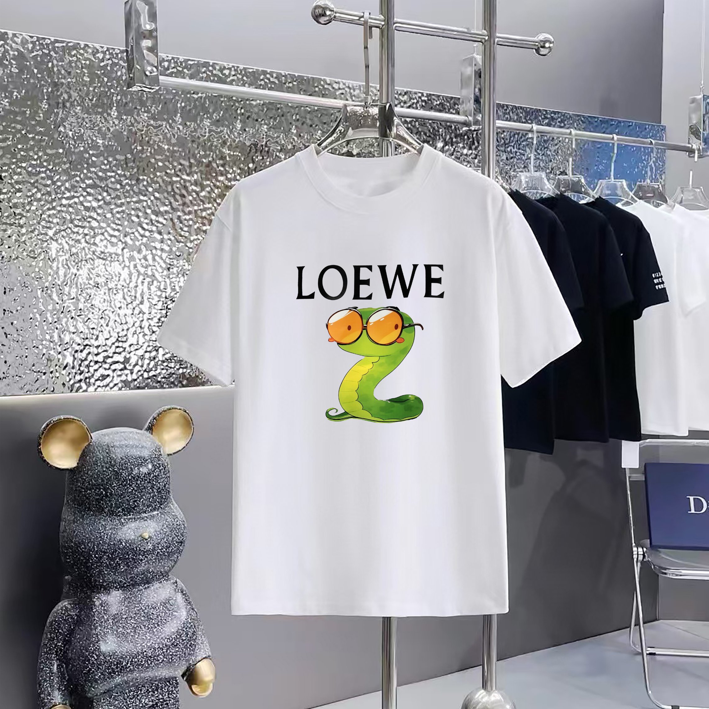 Cheap LOEWE T-shirts in 211032, $30 USD- [IB211032] - Replica LOEWE T-shirts