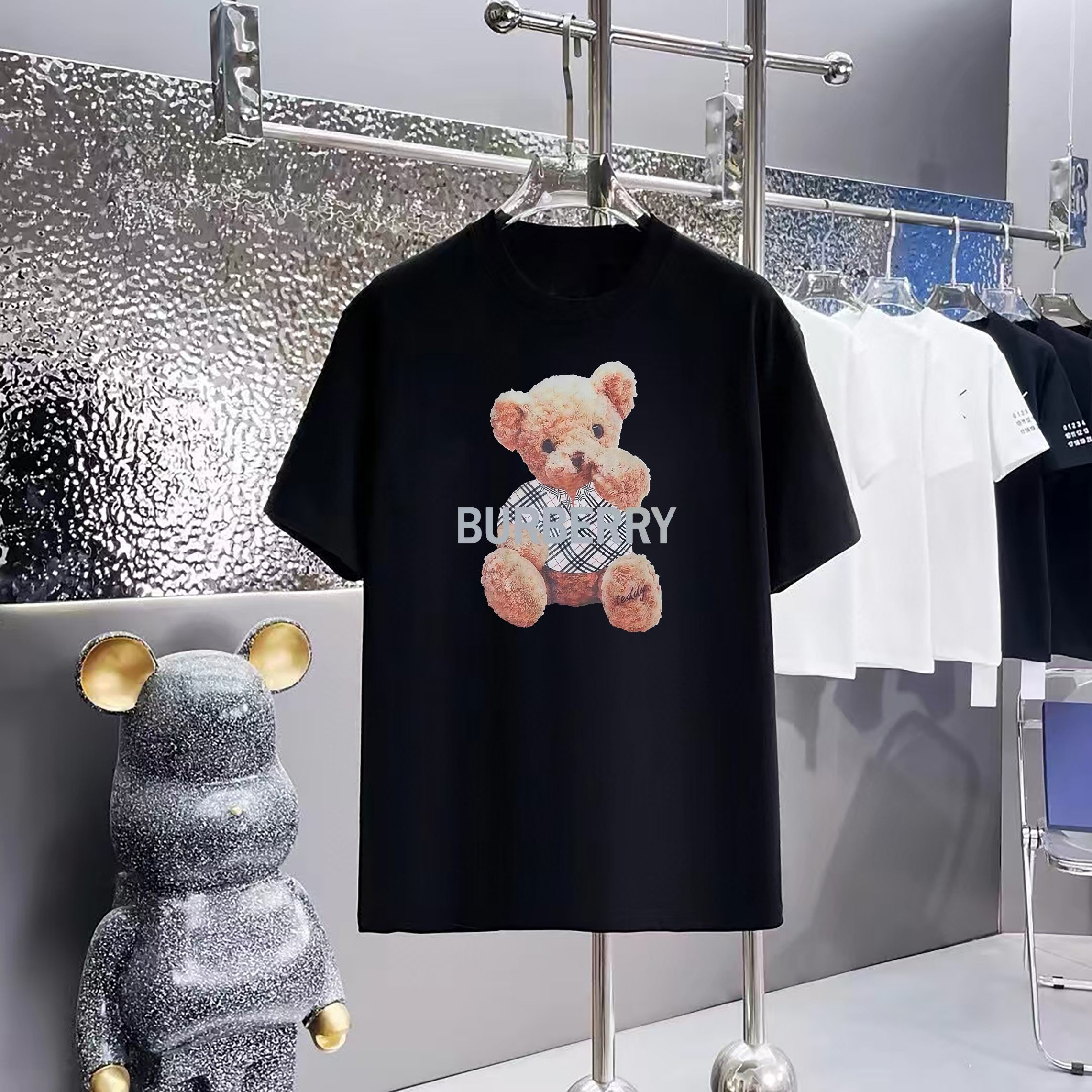 Cheap Burberry T-shirts for Men in 211058, $30 USD- [IB211058] - Replica Burberry T-shirts for Men
