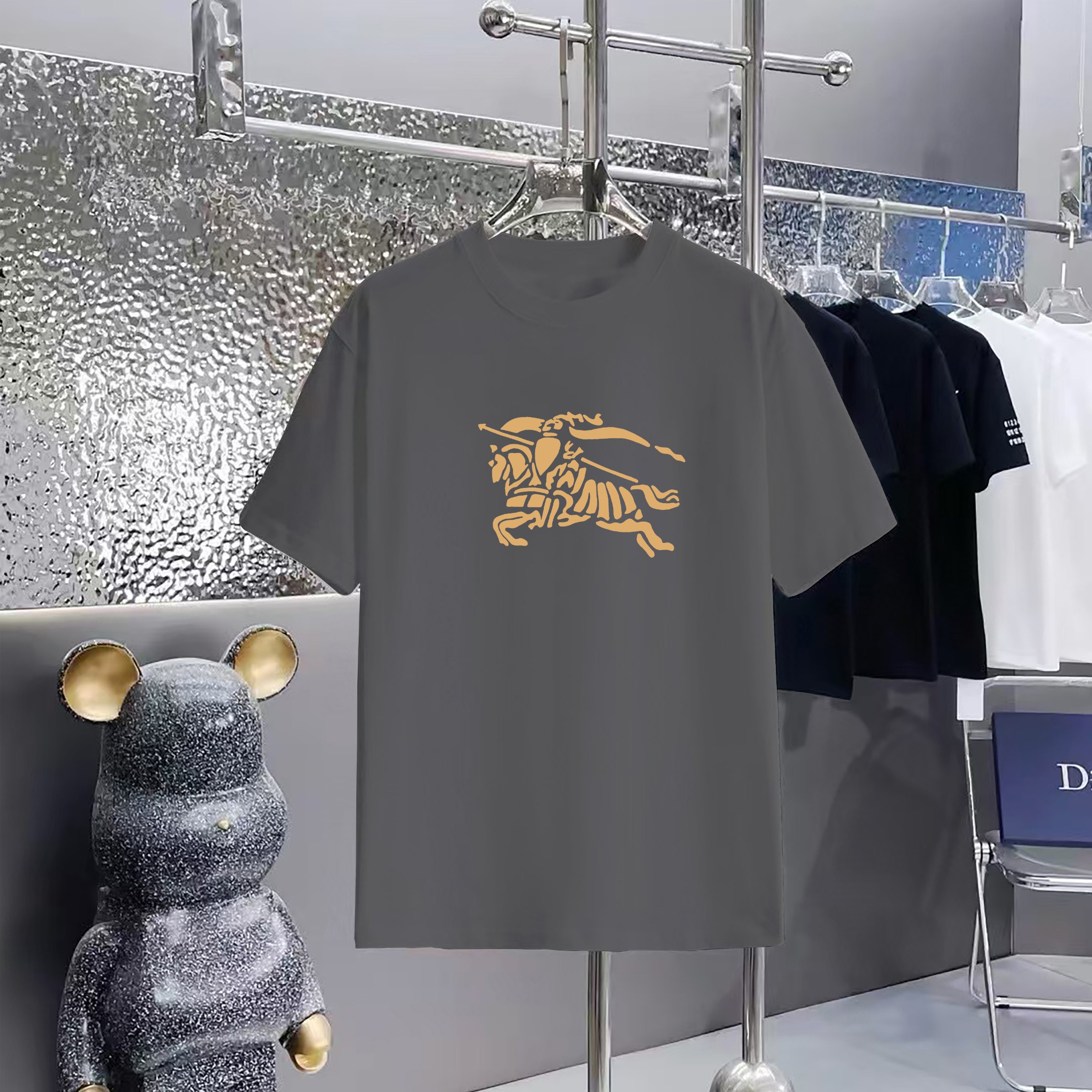 Cheap Burberry T-shirts for Men in 211079, $30 USD- [IB211079] - Replica Burberry T-shirts for Men