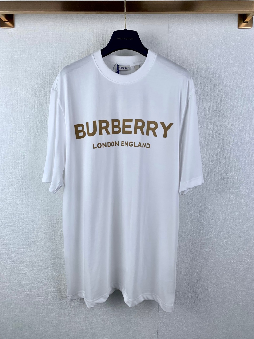 Cheap Burberry T-shirts for Men in 211083, $30 USD- [IB211083] - Replica Burberry T-shirts for Men
