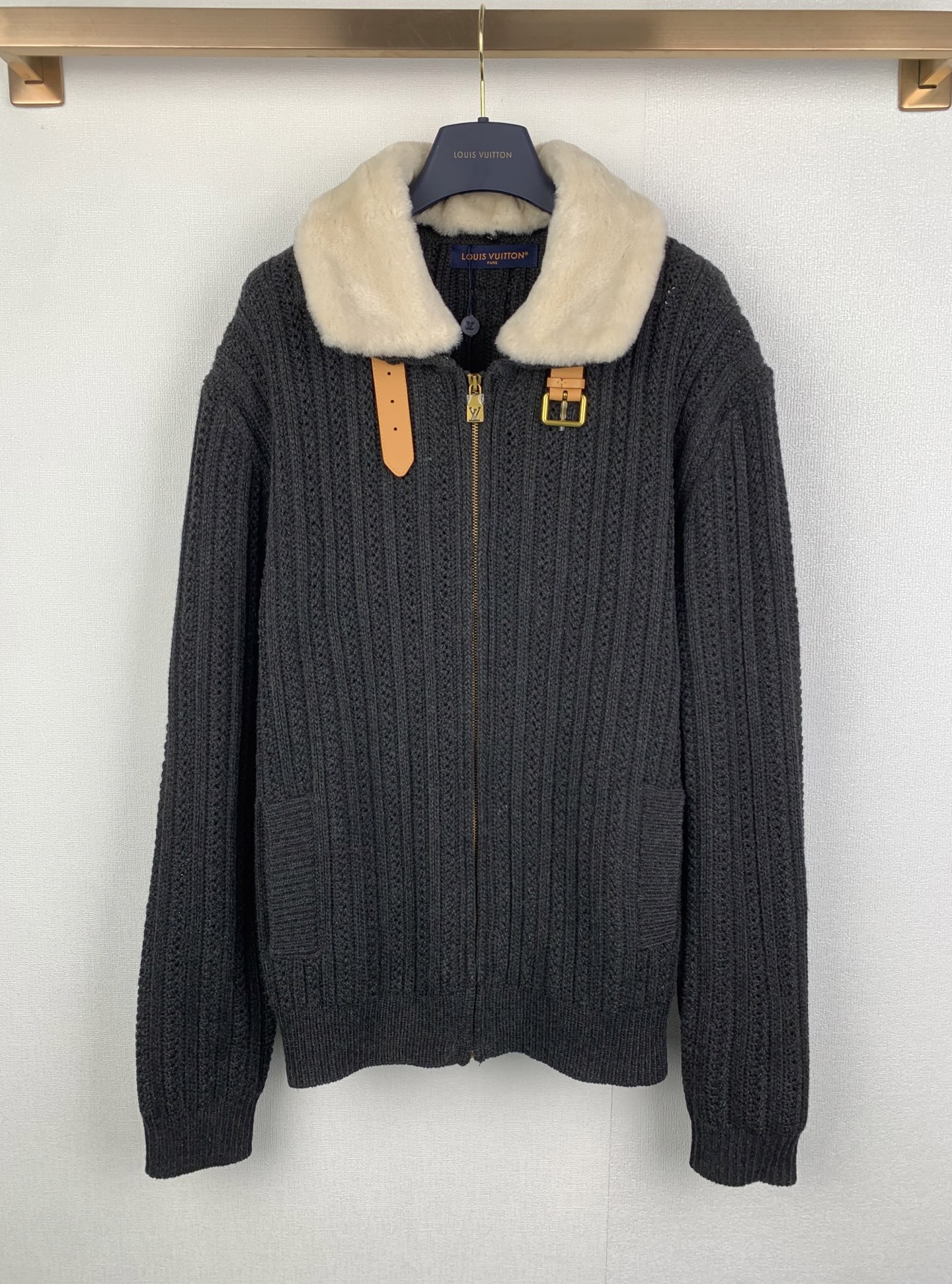 Cheap Louis Vuitton Thick Jackets For Men in 211085, $65 USD- [IB211085] - Replica Louis Vuitton Thick Jackets For Men
