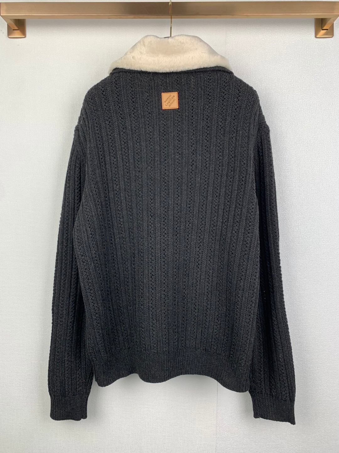 Cheap Louis Vuitton Thick Jackets For Men in 211085, $65 USD- [IB211085] - Replica Louis Vuitton Thick Jackets For Men