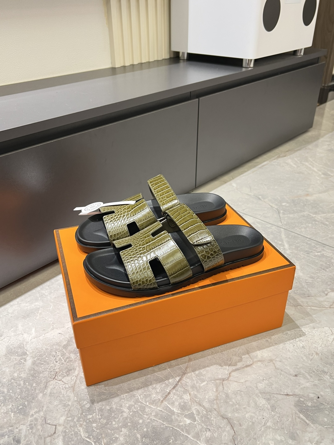 Cheap Hermes Slippers For Men in 211180, $40 USD- [IB211180] - Replica Hermes Slippers For Men