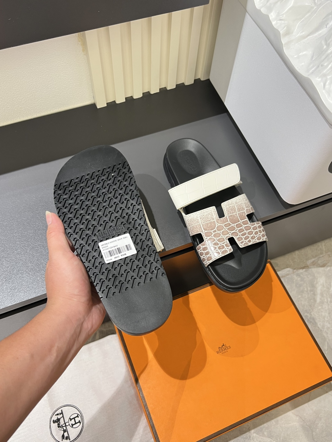 Cheap Hermes Slippers For Men in 211182, $40 USD- [IB211182] - Replica Hermes Slippers For Men