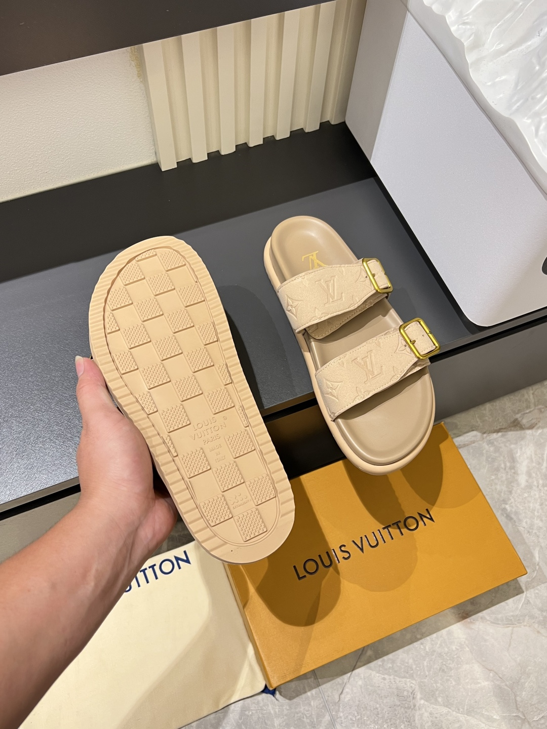 Cheap Louis Vuitton Slippers For Men in 211232, $50 USD- [IB211232] - Replica Louis Vuitton Slippers For Men