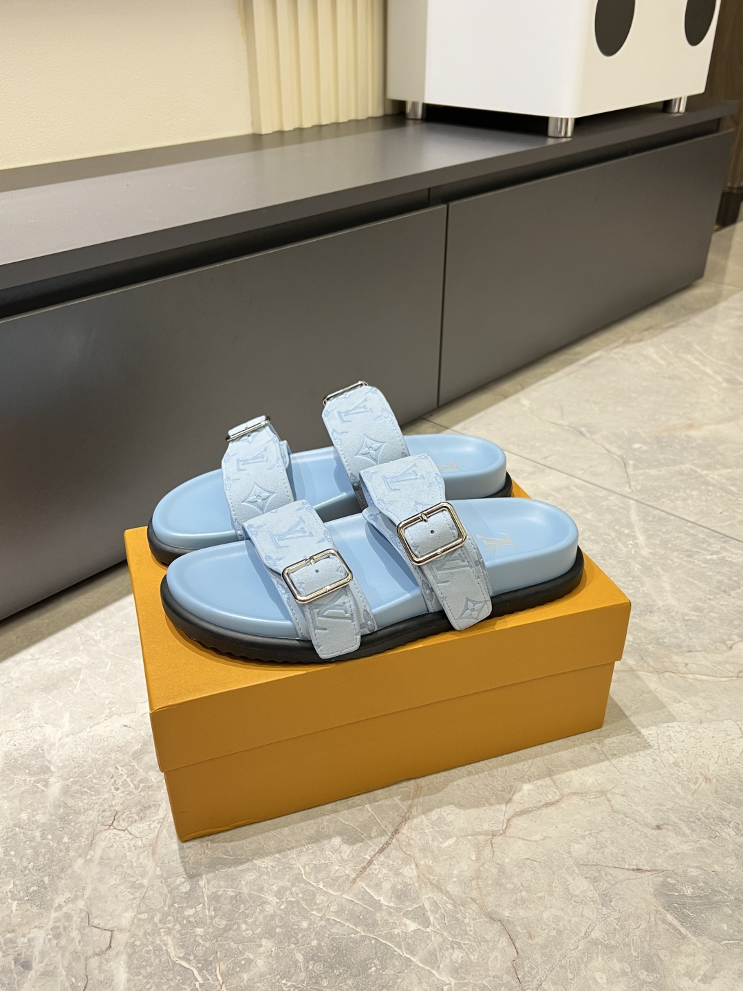 Cheap Louis Vuitton Slippers For Men in 211233, $50 USD- [IB211233] - Replica Louis Vuitton Slippers For Men