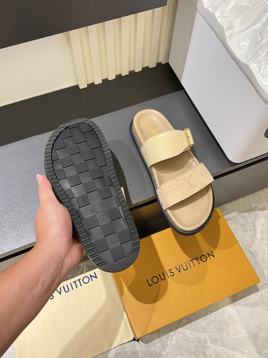 Cheap Louis Vuitton Slippers For Men in 211236, $50 USD- [IB211236] - Replica Louis Vuitton Slippers For Men