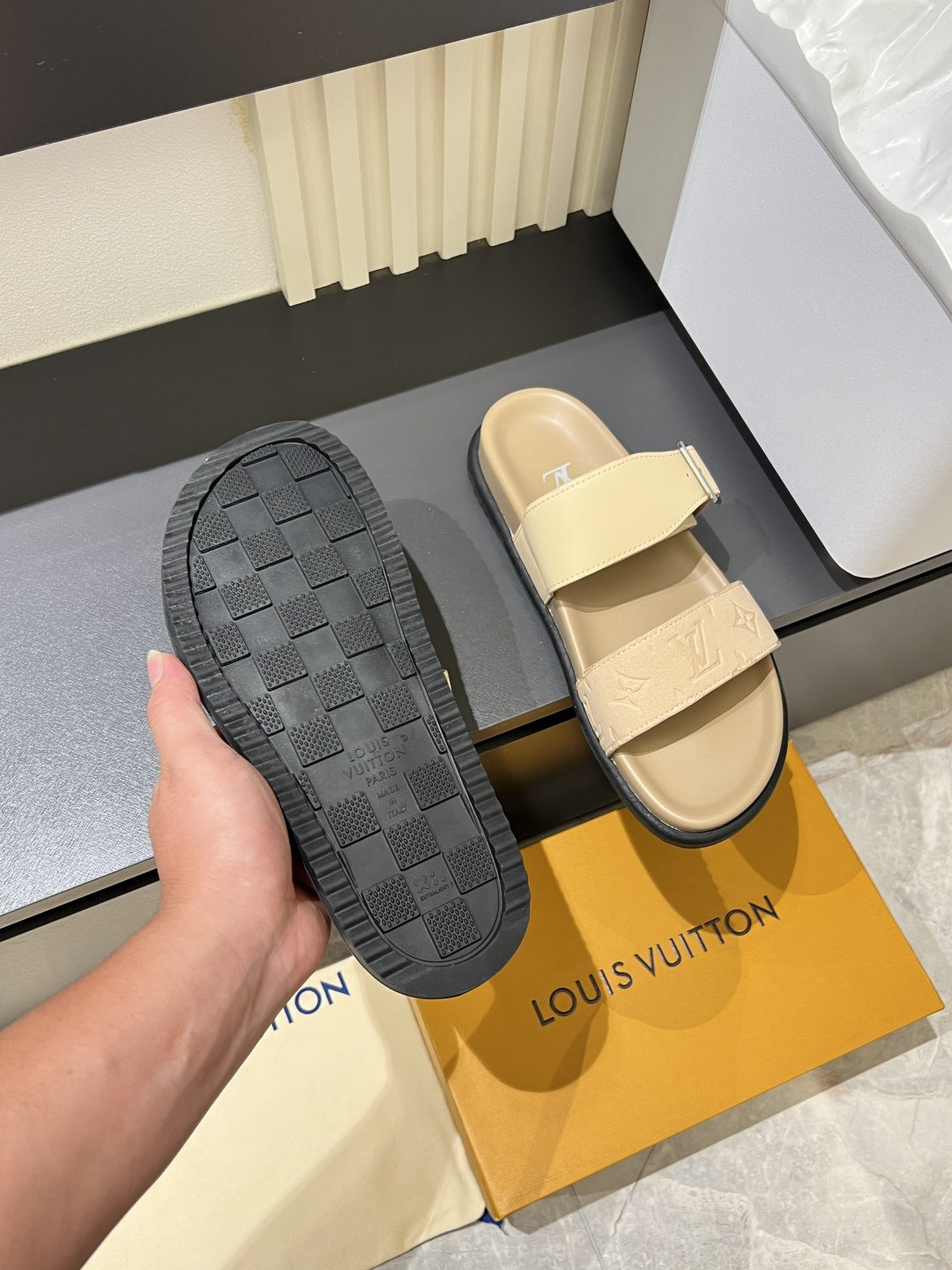 Cheap Louis Vuitton Slippers For Men in 211237, $50 USD- [IB211237] - Replica Louis Vuitton Slippers For Men