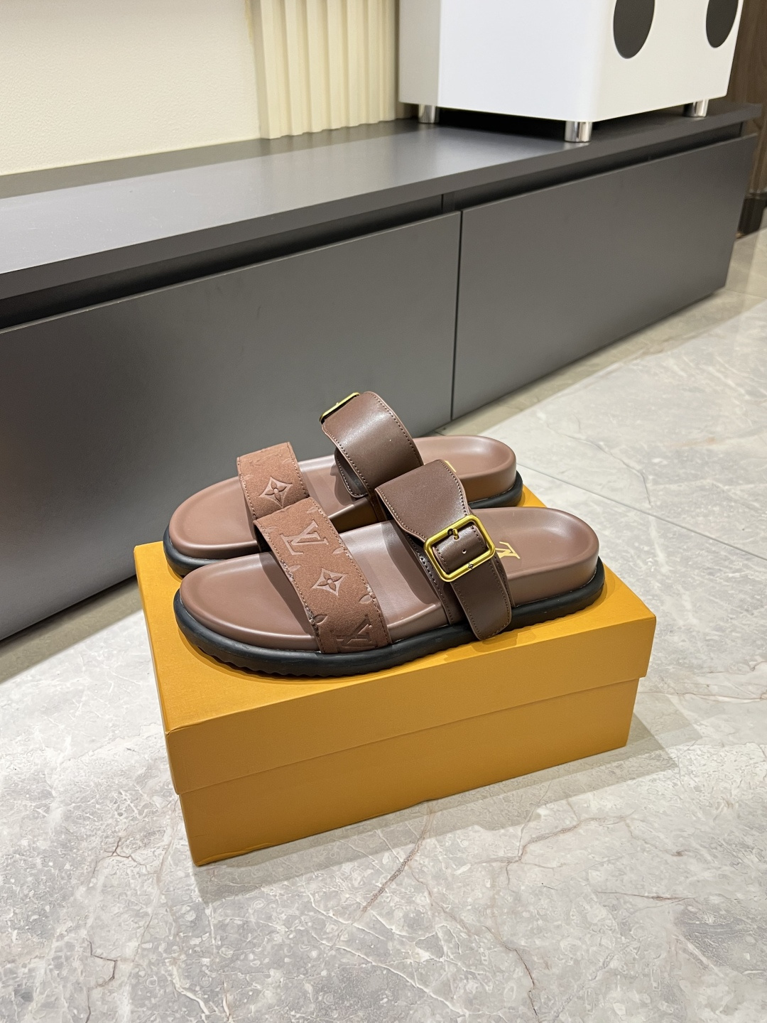 Cheap Louis Vuitton Slippers For Men in 211238, $50 USD- [IB211238] - Replica Louis Vuitton Slippers For Men