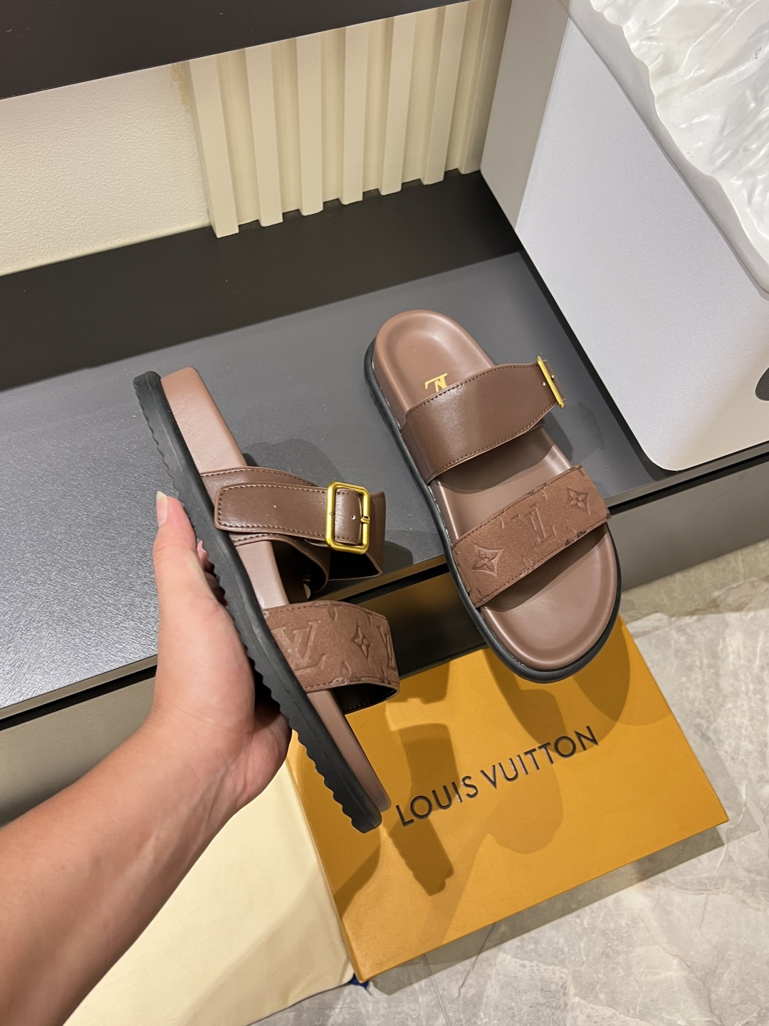 Cheap Louis Vuitton Slippers For Men in 211238, $50 USD- [IB211238] - Replica Louis Vuitton Slippers For Men