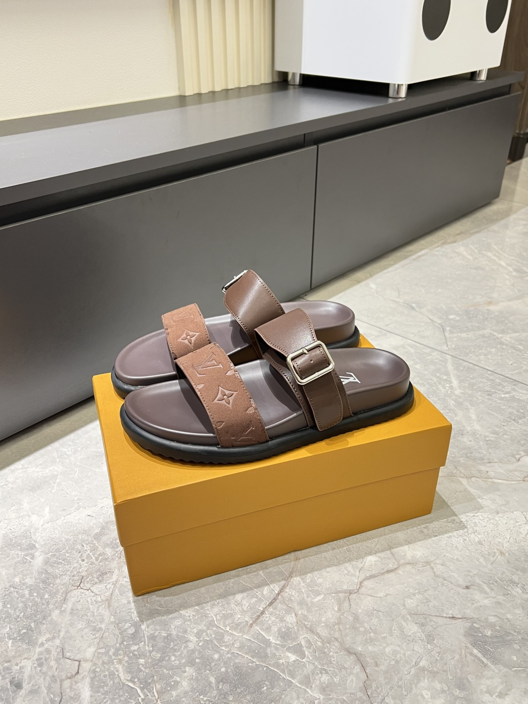 Cheap Louis Vuitton Slippers For Men in 211239, $50 USD- [IB211239] - Replica Louis Vuitton Slippers For Men