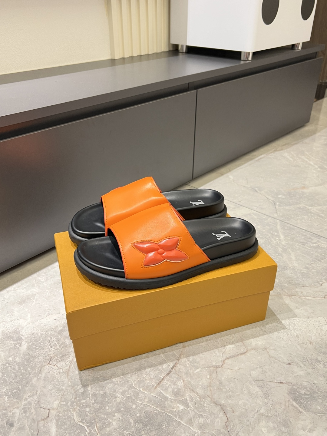 Cheap Louis Vuitton Slippers For Men in 211274, $45 USD- [IB211274] - Replica Louis Vuitton Slippers For Men