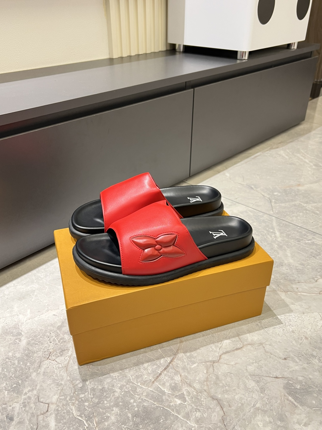 Cheap Louis Vuitton Slippers For Men in 211278, $45 USD- [IB211278] - Replica Louis Vuitton Slippers For Men