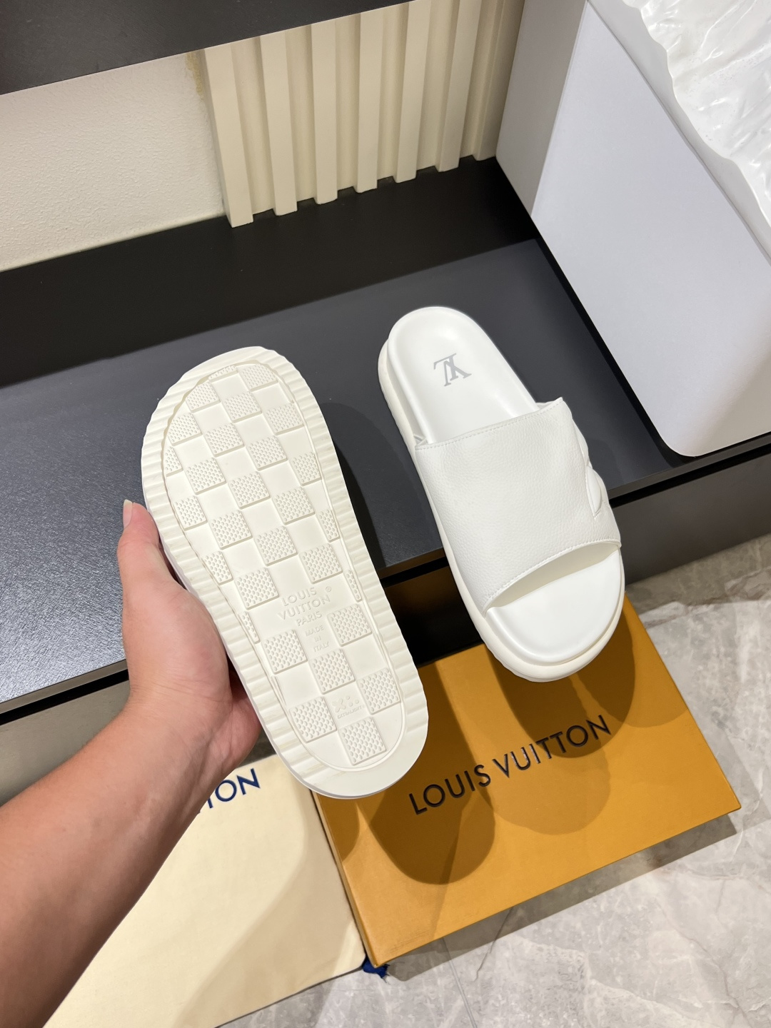 Cheap Louis Vuitton Slippers For Men in 211279, $45 USD- [IB211279] - Replica Louis Vuitton Slippers For Men