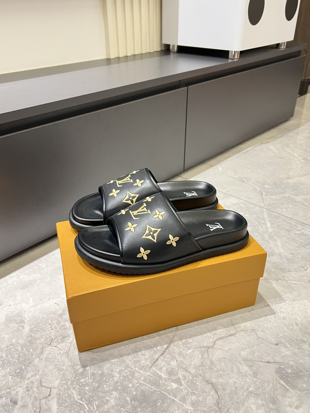 Cheap Louis Vuitton Slippers For Men in 211283, $50 USD- [IB211283] - Replica Louis Vuitton Slippers For Men