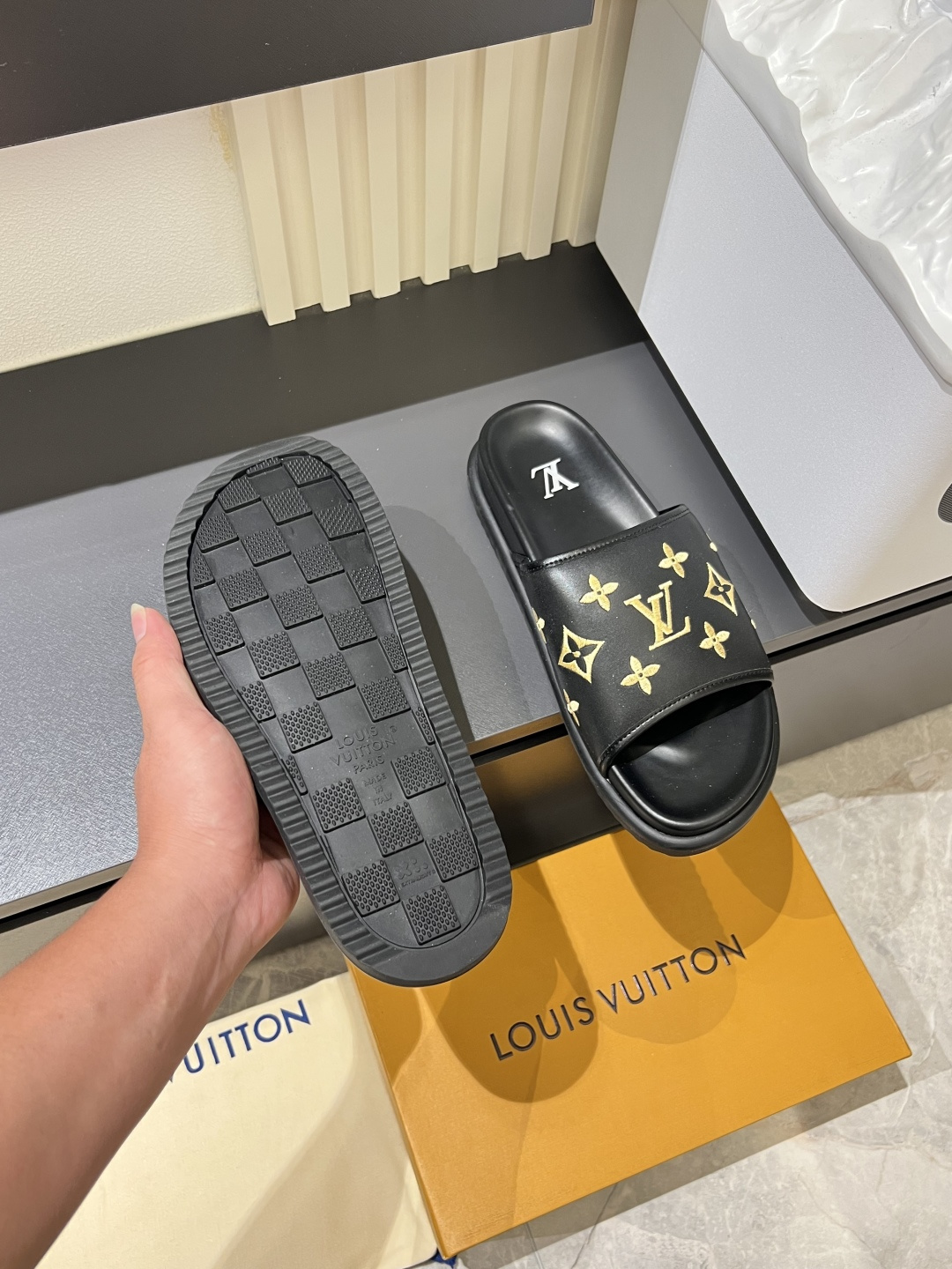 Cheap Louis Vuitton Slippers For Men in 211283, $50 USD- [IB211283] - Replica Louis Vuitton Slippers For Men