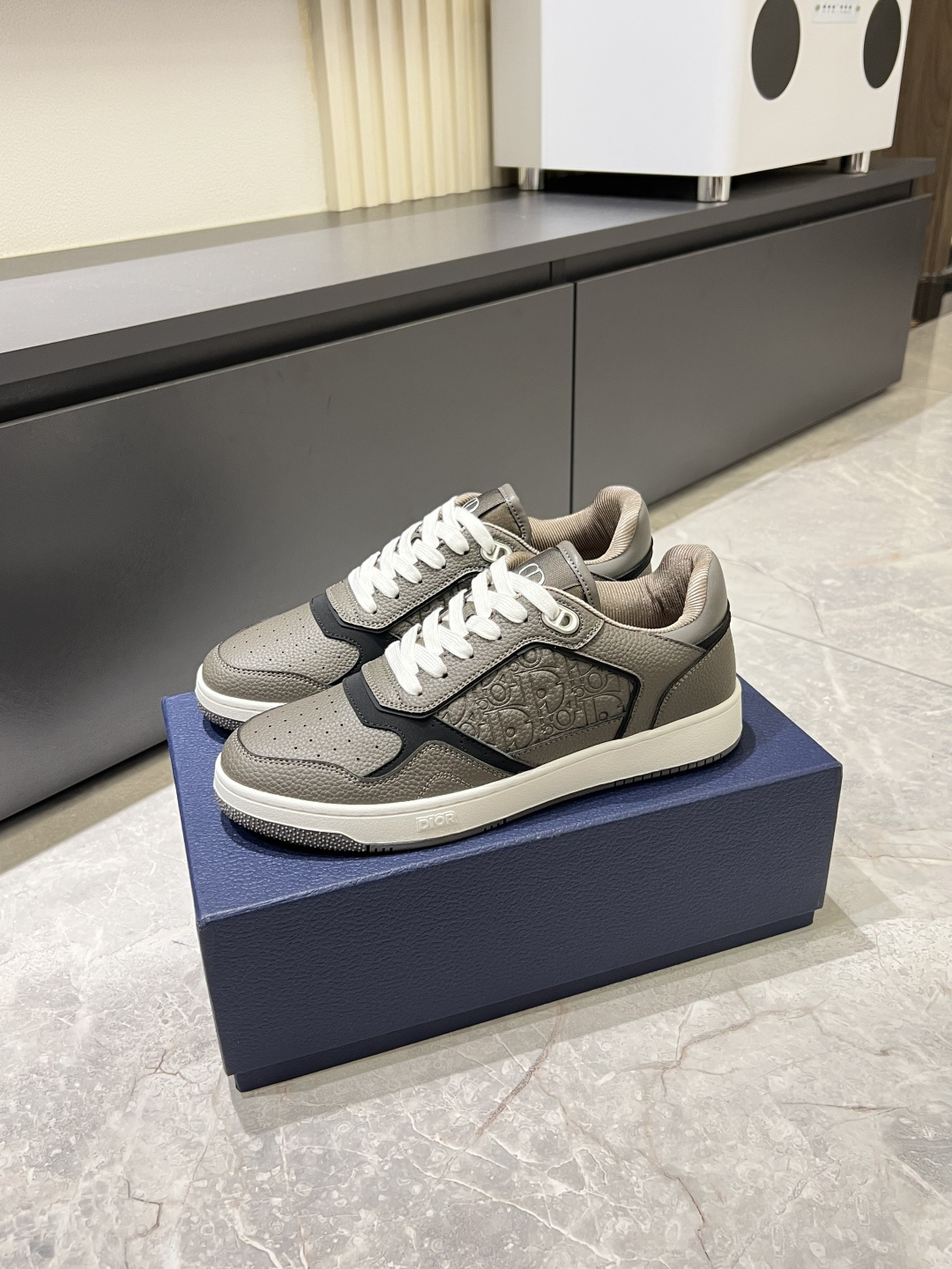 Cheap Dior Sneakers in 211298, $95 USD- [IB211298] - Replica Dior Sneakers